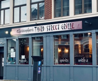 Christopher’s Third Street Grille