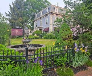 Silver Fountain Inn